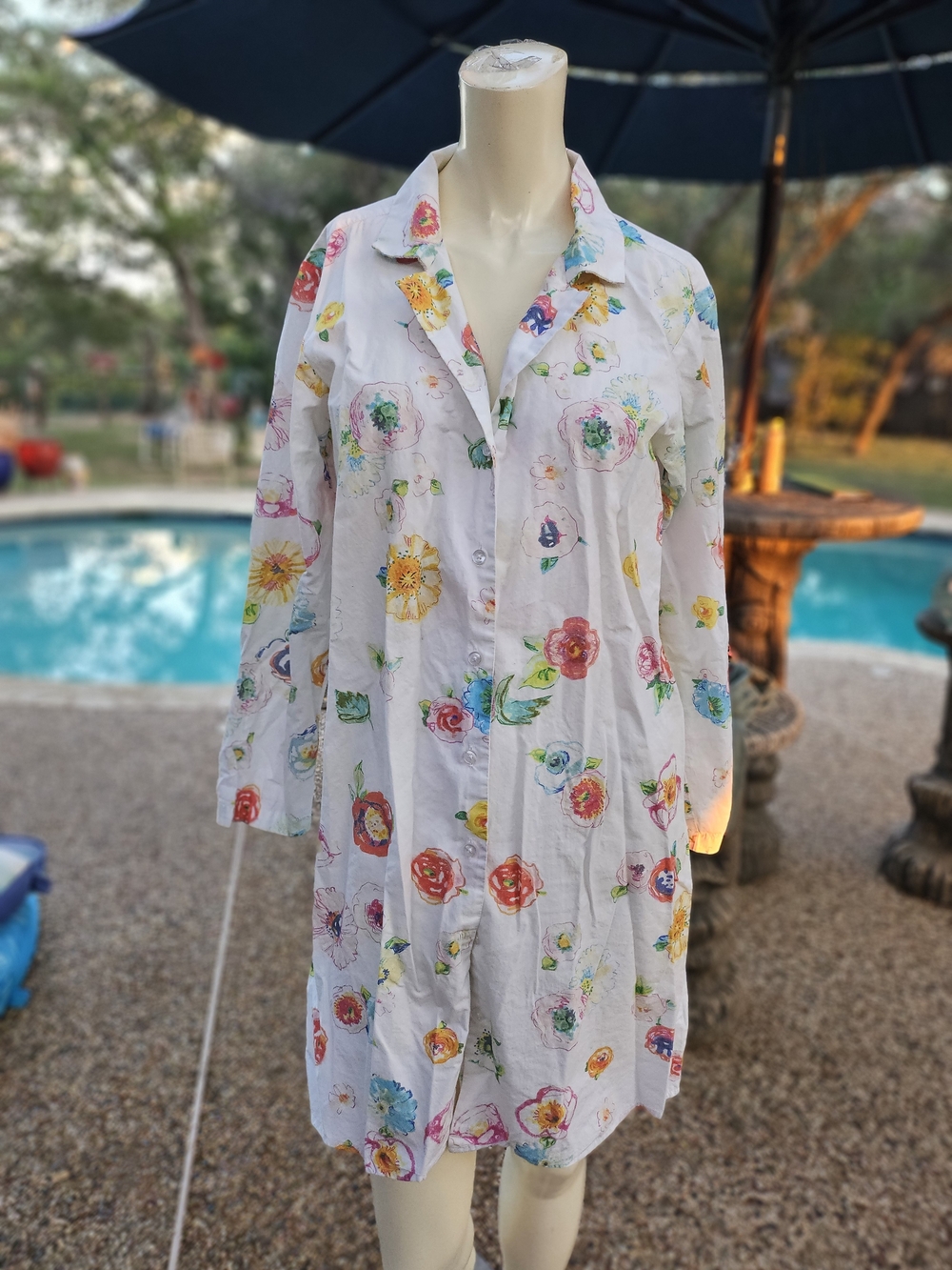 Annie Selke Pine Cone Hill Floral Print 100% Cotton Pajama Button Dowm Shirt M